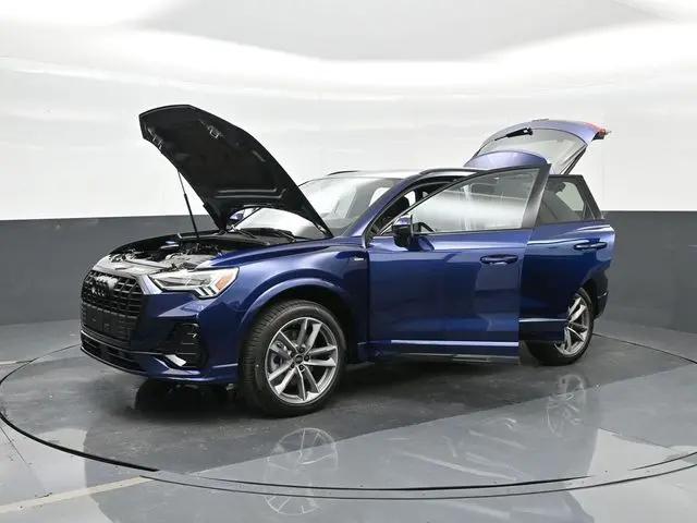 2025 Audi Q3 Premium 45 TFSI S line quattro Tiptronic