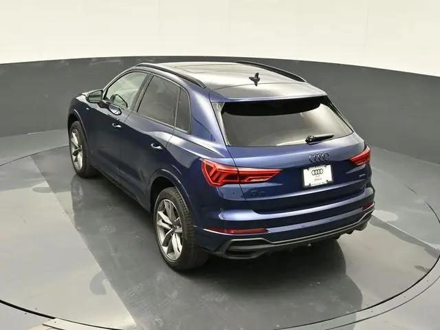 2025 Audi Q3 Premium 45 TFSI S line quattro Tiptronic
