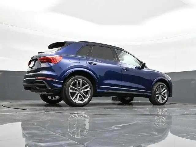 2025 Audi Q3 Premium 45 TFSI S line quattro Tiptronic