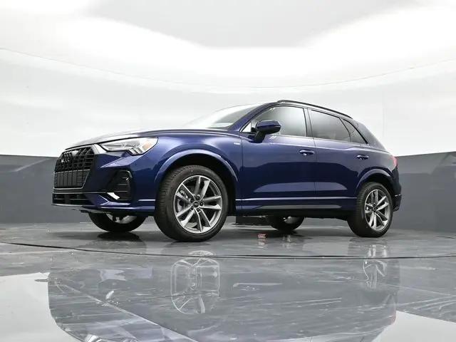 2025 Audi Q3 Premium 45 TFSI S line quattro Tiptronic