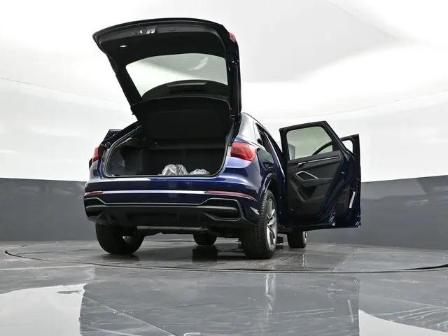 2025 Audi Q3 Premium 45 TFSI S line quattro Tiptronic