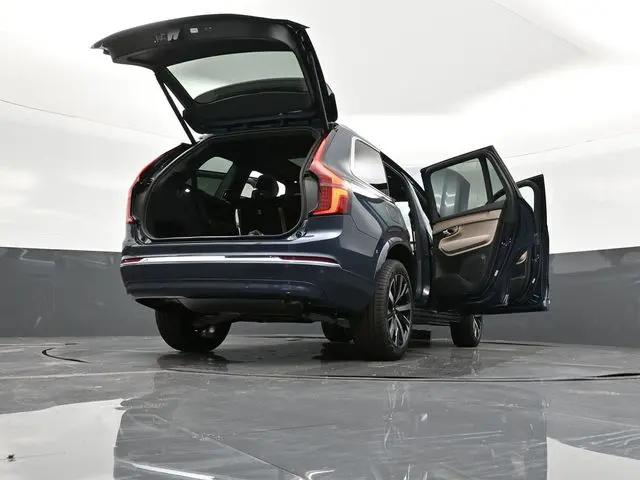 2026 Volvo XC90 Core, B6 AWD Gas (mild hybrid), Gasoline, Bright, 7 Seats