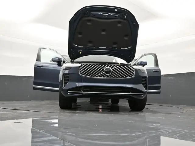 2026 Volvo XC90 Core, B6 AWD Gas (mild hybrid), Gasoline, Bright, 7 Seats