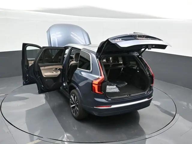 2026 Volvo XC90 Core, B6 AWD Gas (mild hybrid), Gasoline, Bright, 7 Seats