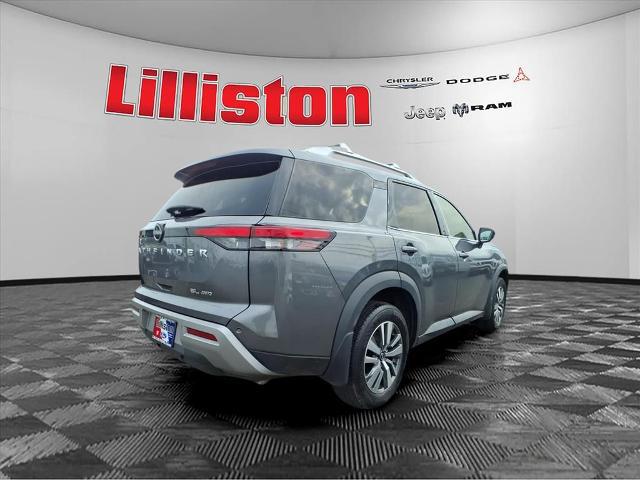 2023 Nissan Pathfinder SL 4WD