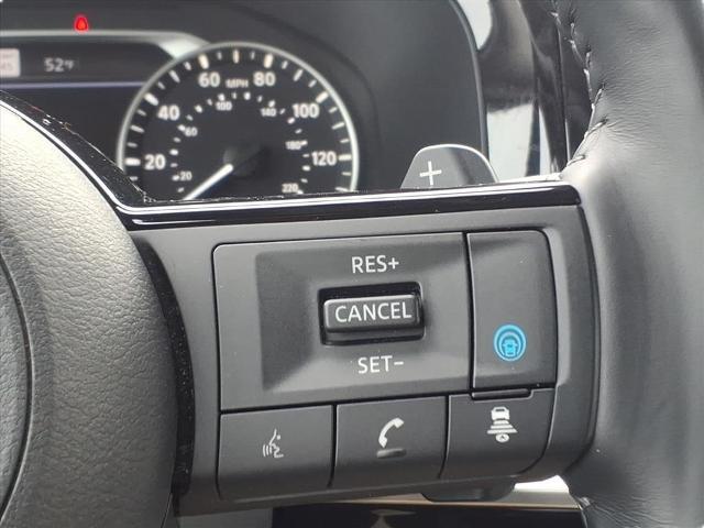 2023 Nissan Pathfinder SL 4WD