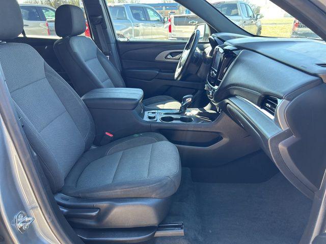 2023 Chevrolet Traverse FWD LT Cloth