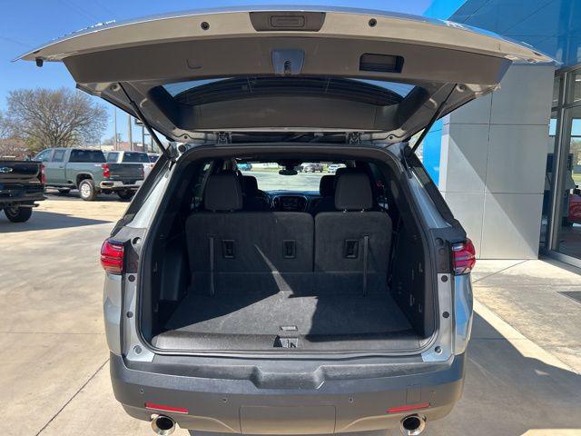2023 Chevrolet Traverse FWD LT Cloth