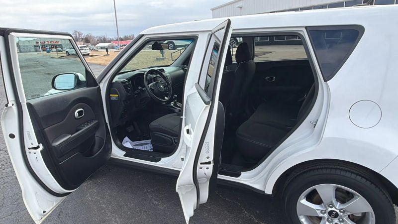 2019 Kia Soul Base