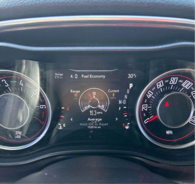 2015 Dodge Challenger SXT
