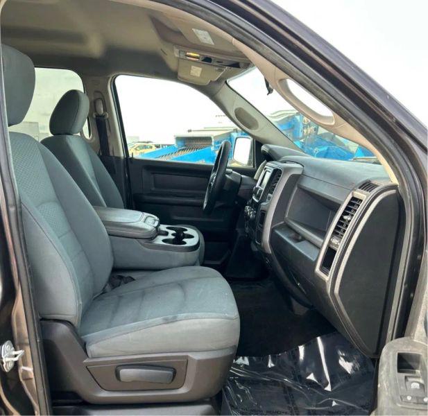 2017 Ram 1500 Express Crew Cab 4x4 5'7" Box