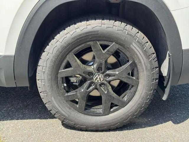2026 Volkswagen Atlas Peak Edition