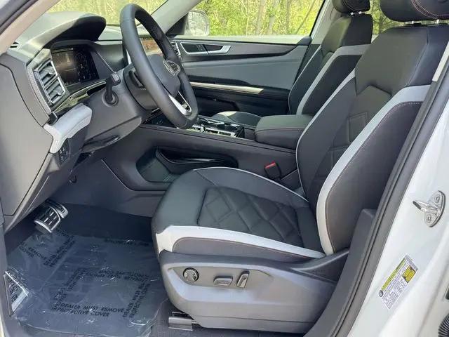 2026 Volkswagen Atlas Peak Edition
