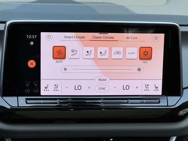 2026 Volkswagen Atlas Peak Edition