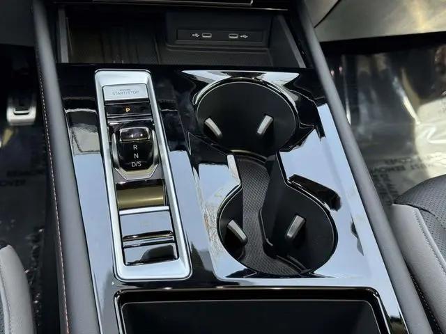 2026 Volkswagen Atlas Peak Edition