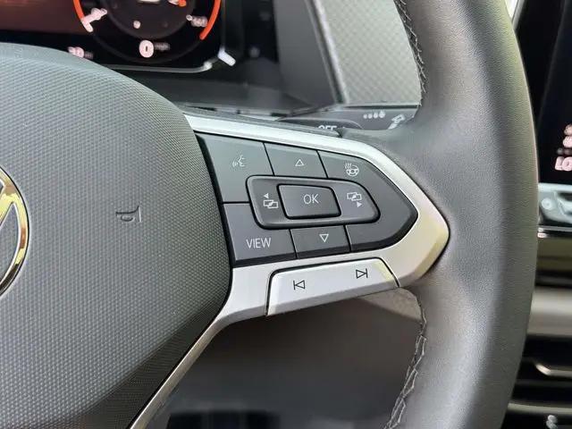 2026 Volkswagen Atlas Peak Edition