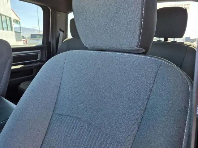 2024 Ram 1500 Classic Warlock Crew Cab 4x4 5'7" Box