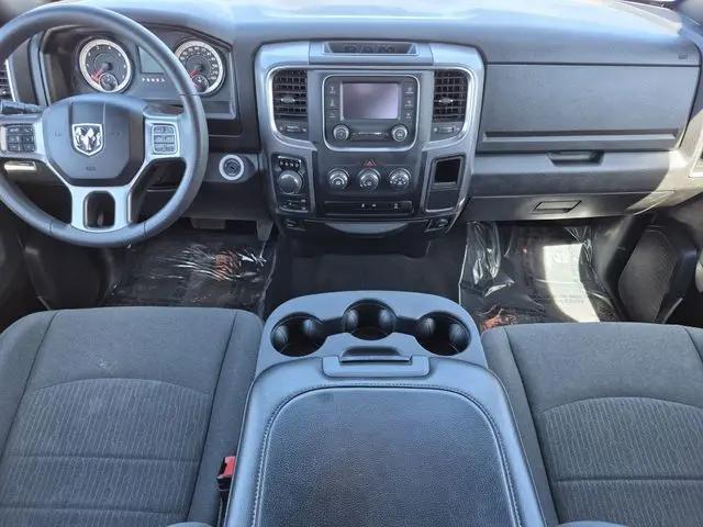2024 Ram 1500 Classic Warlock Crew Cab 4x4 5'7" Box