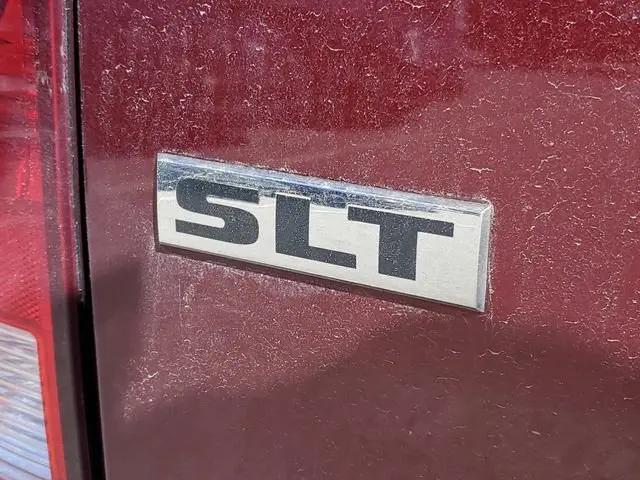2024 Ram 1500 Classic SLT Quad Cab 4x4 6'4" Box