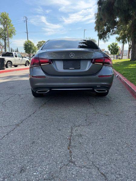 2019 Mercedes-Benz A 220 A 220