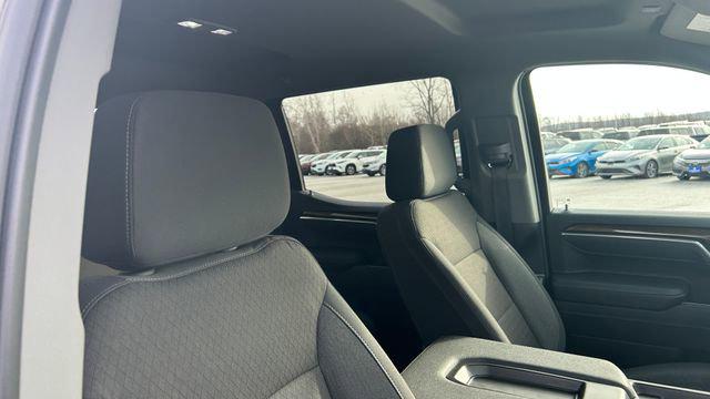 2026 Chevrolet Silverado 1500 4WD Crew Cab Short Bed RST