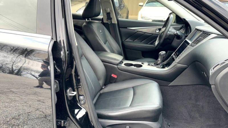 2014 INFINITI Q50 Premium