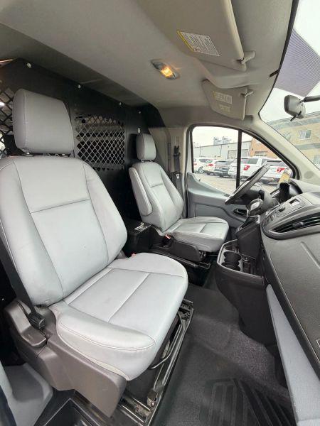 2015 Ford Transit w/60/40 Side Door w/RWB