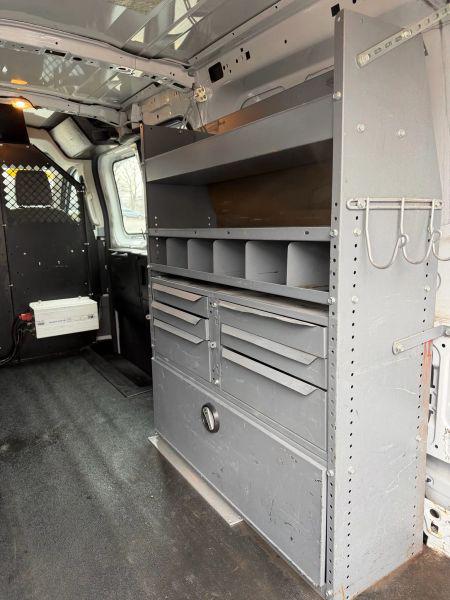 2015 Ford Transit w/60/40 Side Door w/RWB
