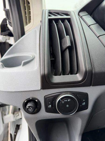 2015 Ford Transit w/60/40 Side Door w/RWB