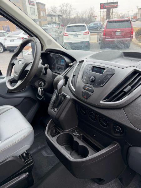 2015 Ford Transit w/60/40 Side Door w/RWB