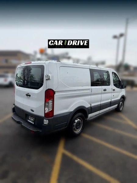 2015 Ford Transit w/60/40 Side Door w/RWB