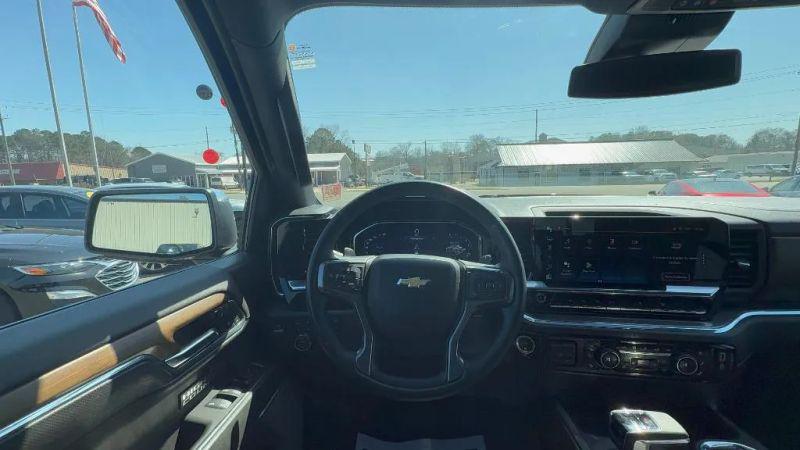 2024 Chevrolet Silverado 1500 4WD Crew Cab Short Bed High Country