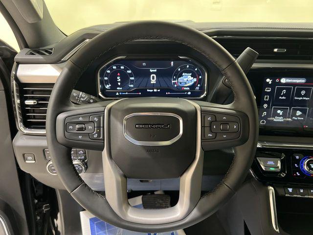 2025 GMC Sierra 3500HD 4WD Crew Cab Standard Bed Denali