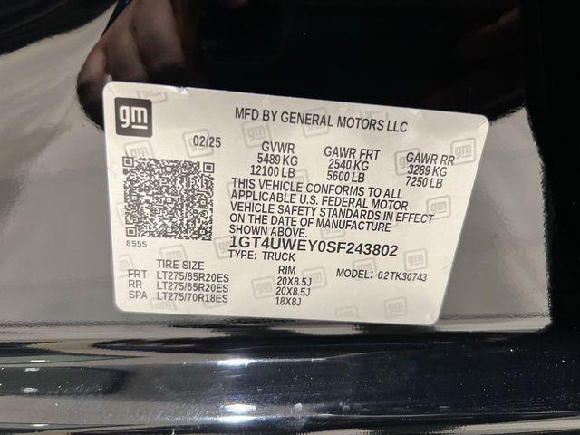 2025 GMC Sierra 3500HD 4WD Crew Cab Standard Bed Denali