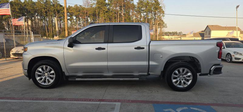 2020 Chevrolet Silverado 1500 2WD Crew Cab Short Bed Custom
