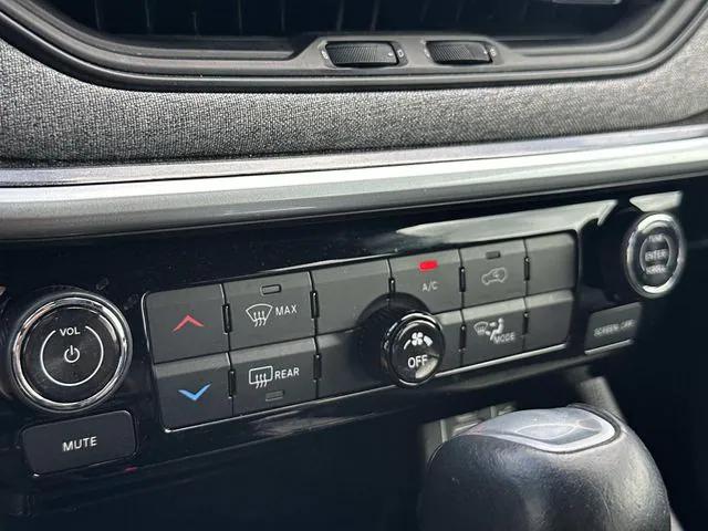 2023 Jeep Compass Latitude Lux FWD