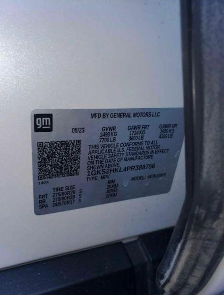 2023 GMC Yukon XL 4WD AT4
