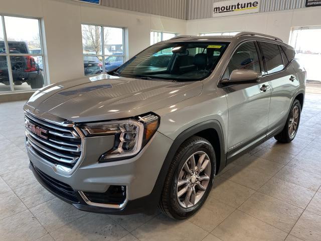 2024 GMC Terrain FWD SLT for sale in Sterling Heights, MI