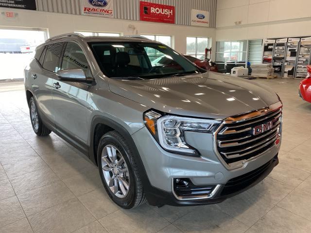 2024 GMC Terrain FWD SLT