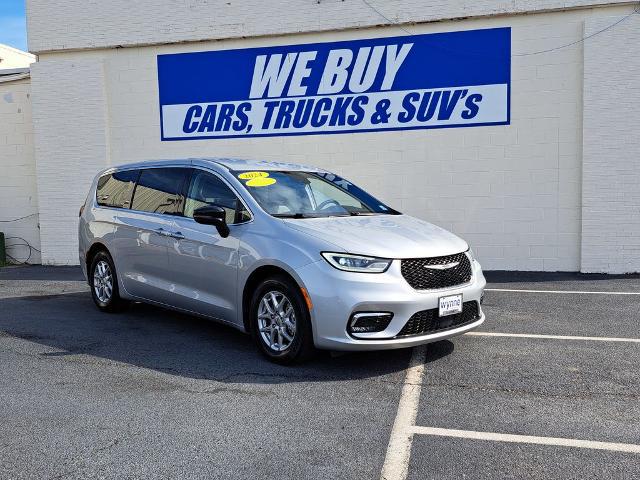 2024 Chrysler Pacifica Touring L for sale in Hampton, VA