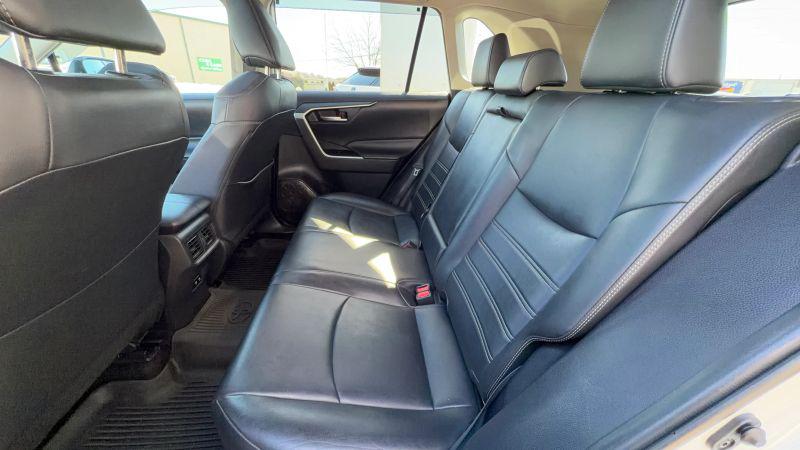 2019 Toyota RAV4 XLE Premium
