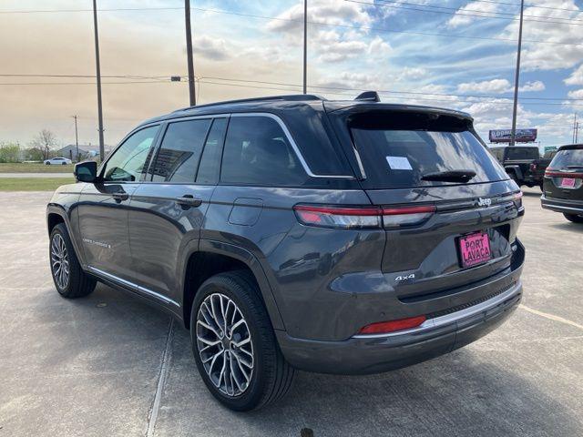 2026 Jeep Grand Cherokee Summit 4x4