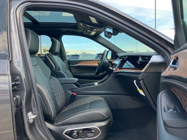2026 Jeep Grand Cherokee Summit 4x4