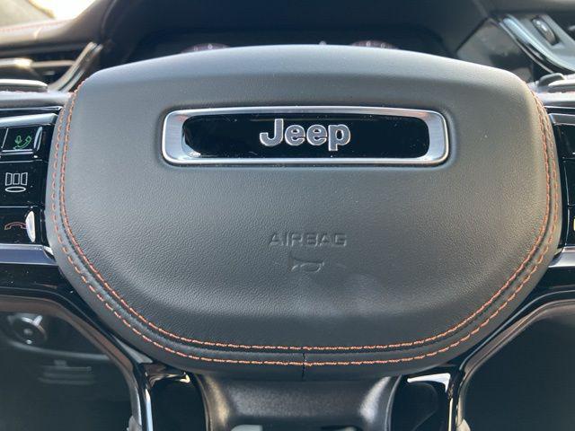 2026 Jeep Grand Cherokee Summit 4x4