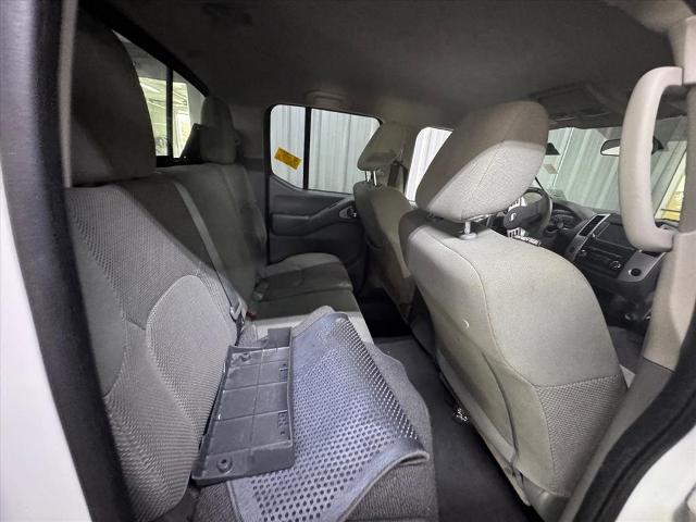 2021 Nissan Frontier Crew Cab SV 4x2