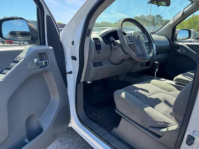 2021 Nissan Frontier Crew Cab SV 4x2