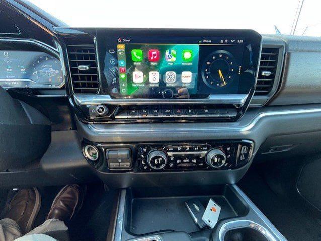 2024 Chevrolet Silverado 1500 4WD Crew Cab Short Bed High Country