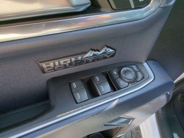 2024 Chevrolet Silverado 1500 4WD Crew Cab Short Bed High Country