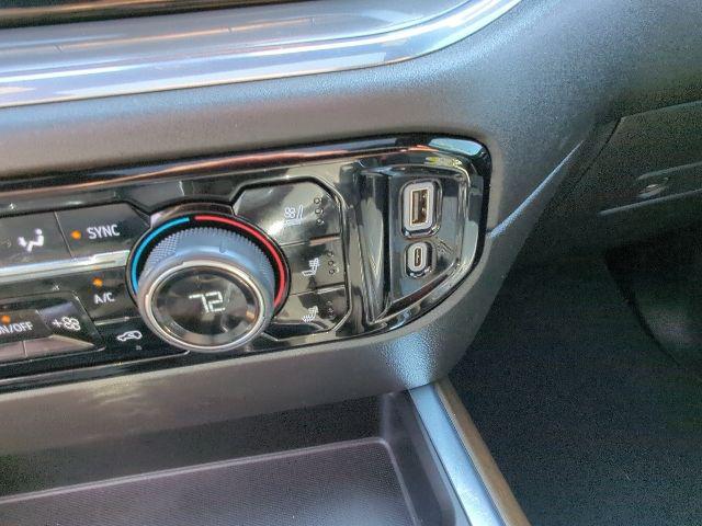 2024 Chevrolet Silverado 1500 4WD Crew Cab Short Bed High Country