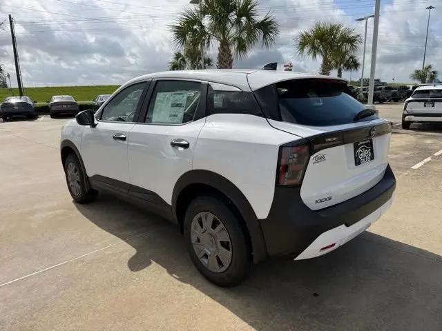 2026 Nissan Kicks S
